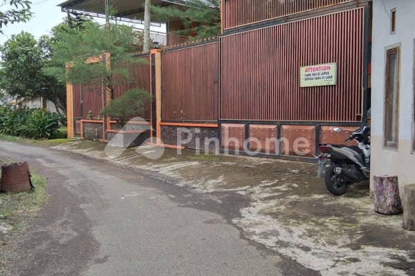 dijual rumah lokasi super strategis di diponegoro bondowoso - 14