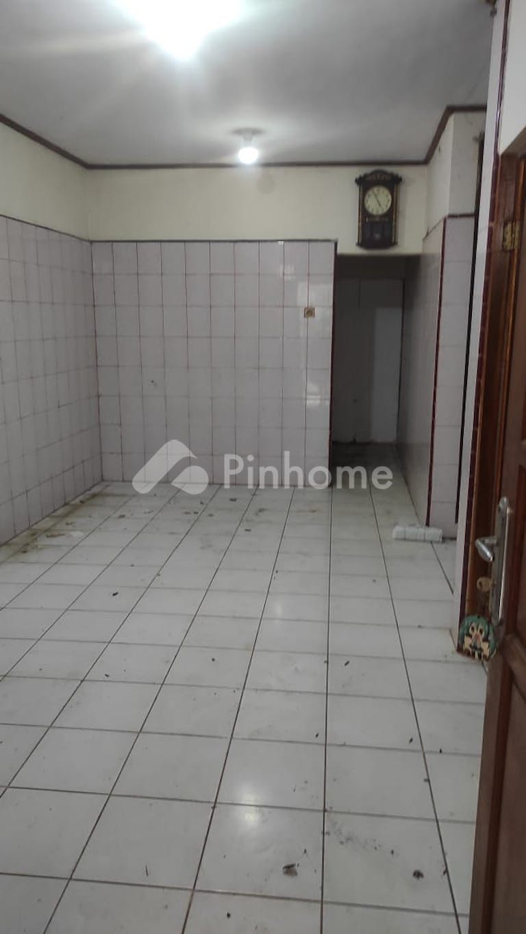 dijual rumah 2lt siap huni dekat mall di lenteng agung jakarta selatan - 6