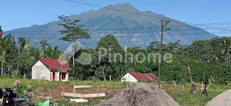 dijual rumah lokasi strategis di sukorejo - 12