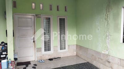 dijual rumah cluster wikayah limo depok di jalan krukut - 2