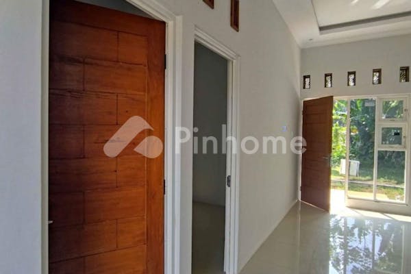 dijual rumah candi penataran 100m2 di jl  candi penataran timur - 4