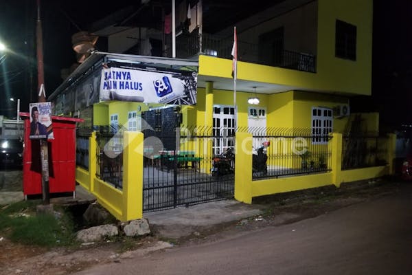 dijual rumah lokasi strategis di jalan lure 37 - 3