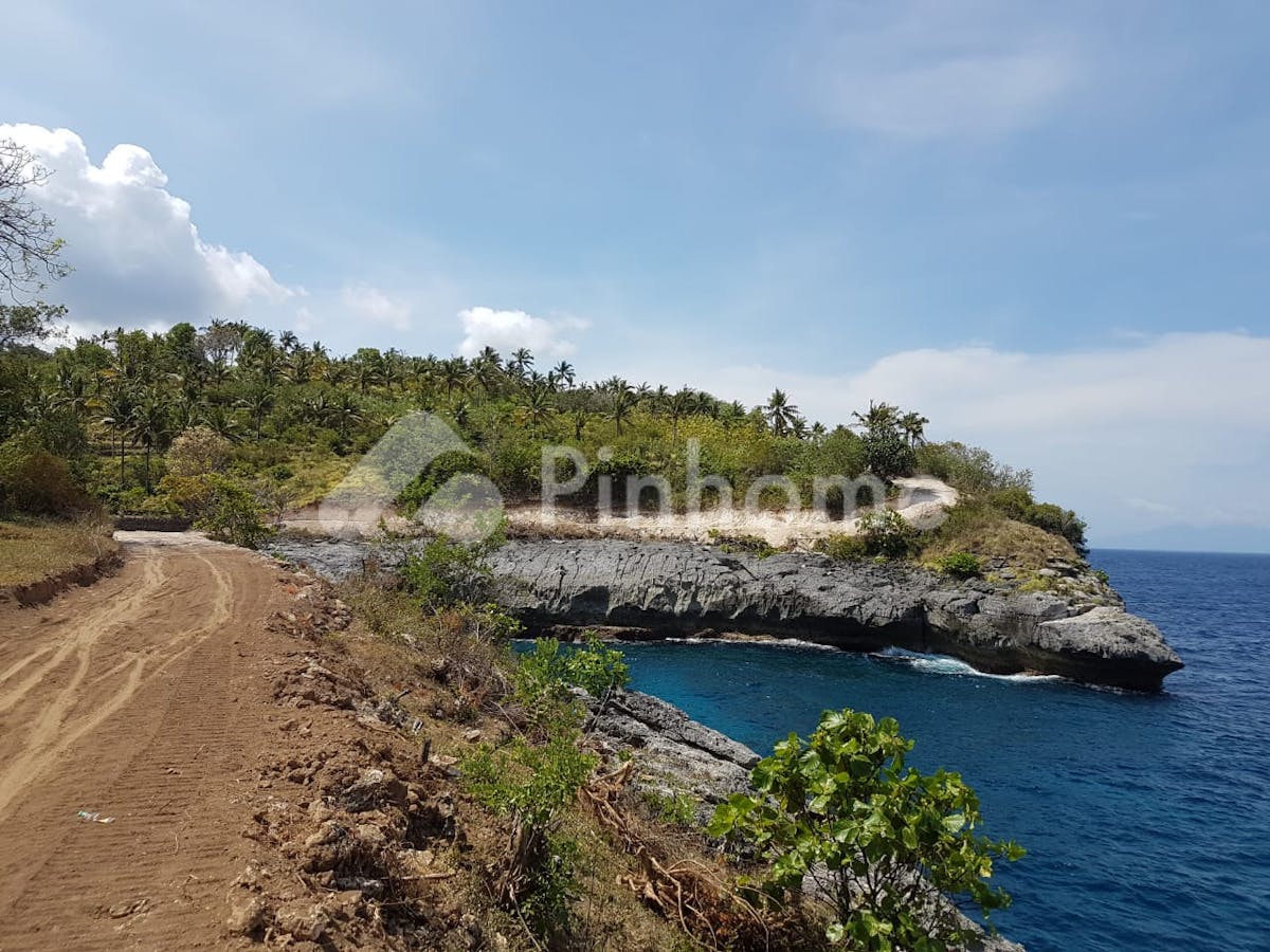 Dijual Tanah Komersial Lokasi Bagus di Nusa Penida (Nusapenida) - Gambar 1
