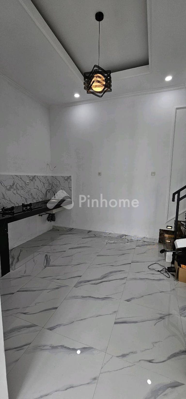 dijual rumah klasik 2 lantai di jagakarsa - 4