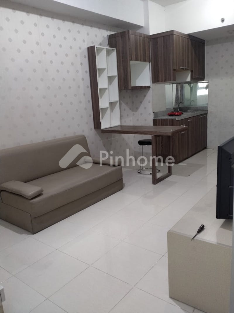 disewakan apartemen siap huni dekat pusat kota di apartemen puncak permai - 1