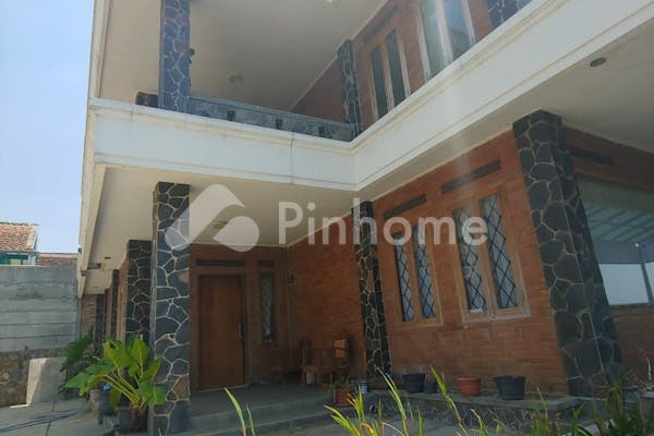 dijual rumah siap huni dekat rs di ciumbuleuit - 1