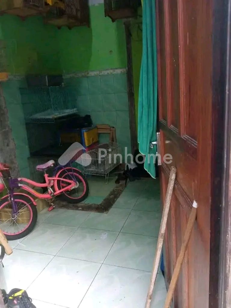 dijual rumah dijual rumah mungil di jl  mawar 7 - 2