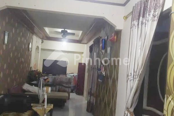 dijual rumah lokasi strategis bebas banjir di jl hang tuah - 3