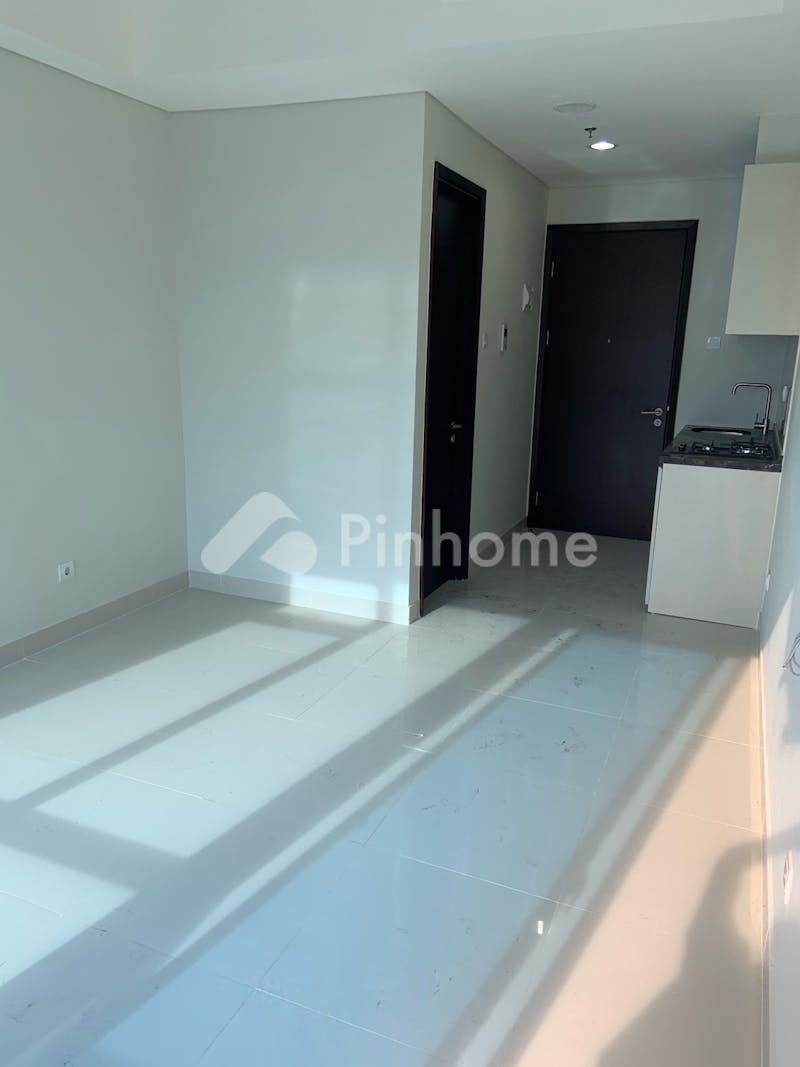 dijual apartemen studio 26m2 di puri mansion residence - 1