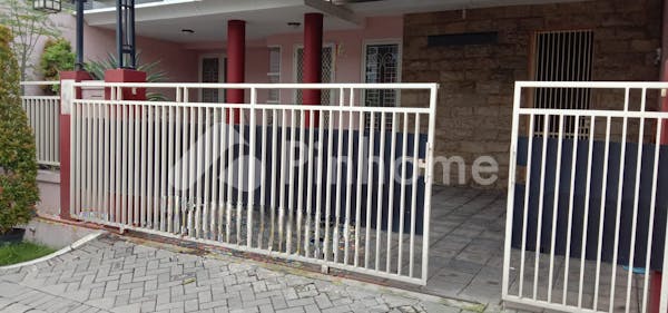 dijual rumah full furnished super strategis siap huni di perumahan delta gardenia deltasari waru sidoarjo - 9