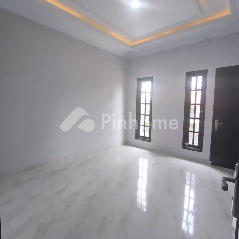 dijual rumah 3kt 61m2 di jalan jagakarsa jakarta selatan - 5