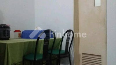 dijual rumah strategis dekat kota wisata cibubur di villa nusa indah 3 - 4