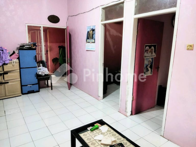 Dijual Rumah Siap Pakai Dekat Pasar Junti di Kp.Cikambuy Tengah, Jl. Cikambuy Tengah, RT.003 RW.007 - Gambar 3