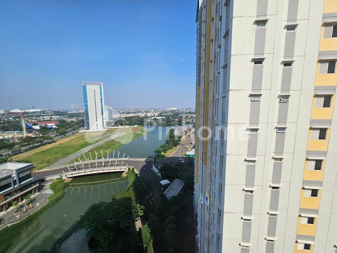 dijual apartemen hook 3br baru di springlake summarecon bekasi - 10