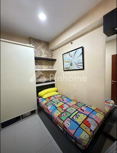 dijual apartemen furnish 2br bagus siap huni terawat di gunawangsa tidar - 7