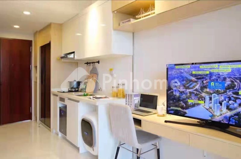 dijual apartemen siap huni di skyhouse alamsutra - 1