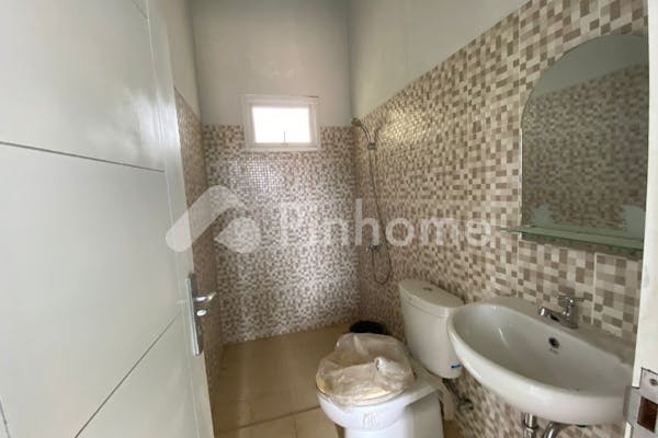 dijual rumah minimalis posisi hook cgc di jalan alang alang lebar palembang - 5