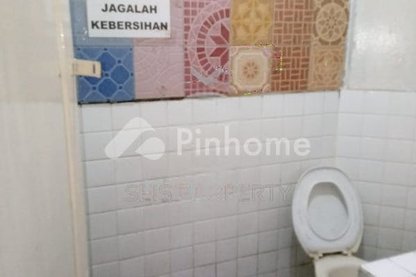 dijual rumah dalam gang di ciateul kota bandung - 2