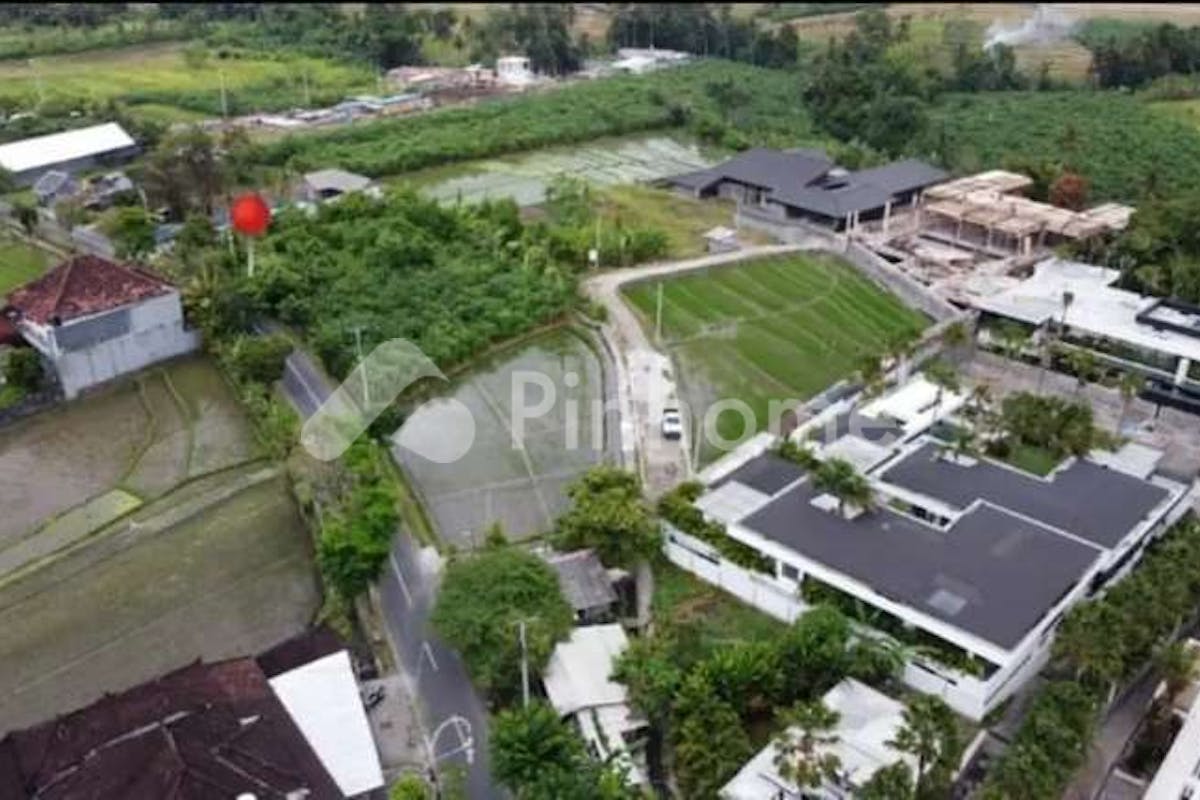 similar property dijual tanah komersial lokasi bagus di jl  raya tumbakbayuh - 4
