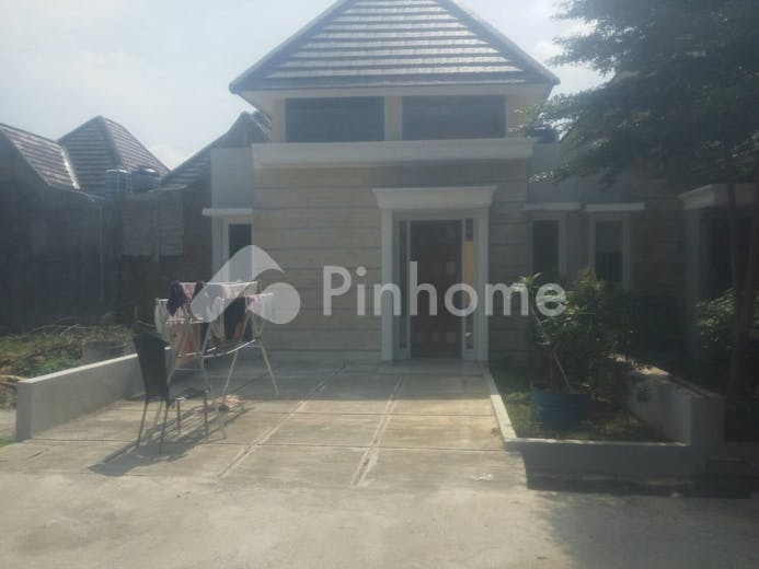 dijual rumah lokasi strategis di cluster bumiland jatimurni - 2