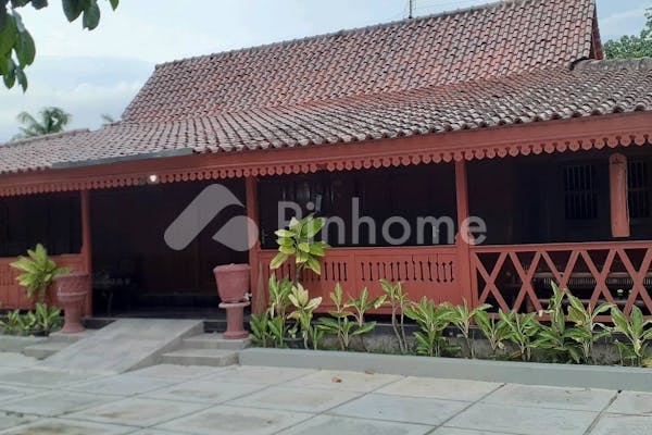 disewakan rumah tradisional jawa di beji jetis karangnongko klaten jawa tengah 57483 - 1
