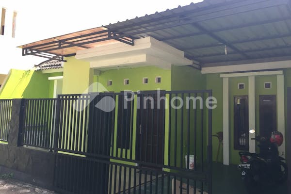 dijual rumah siap huni strategis kartasura di veteran - 1