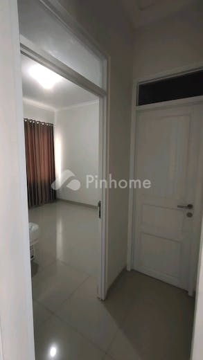 dijual rumah 4kt 112m2 di jl sakura - 10