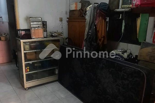 dijual rumah 2 tingkat  pondok kacang prima di jalan anggrek bulan - 4