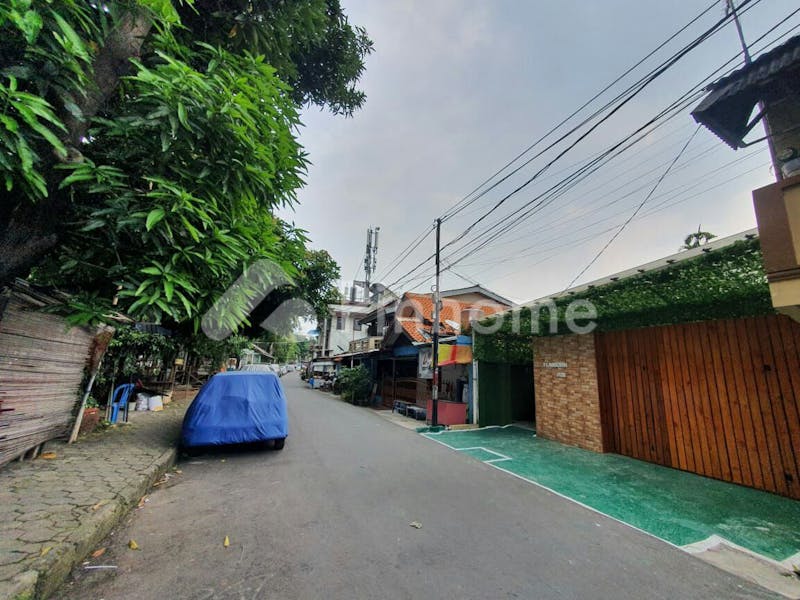 dijual rumah kost aktif di kramat - 1