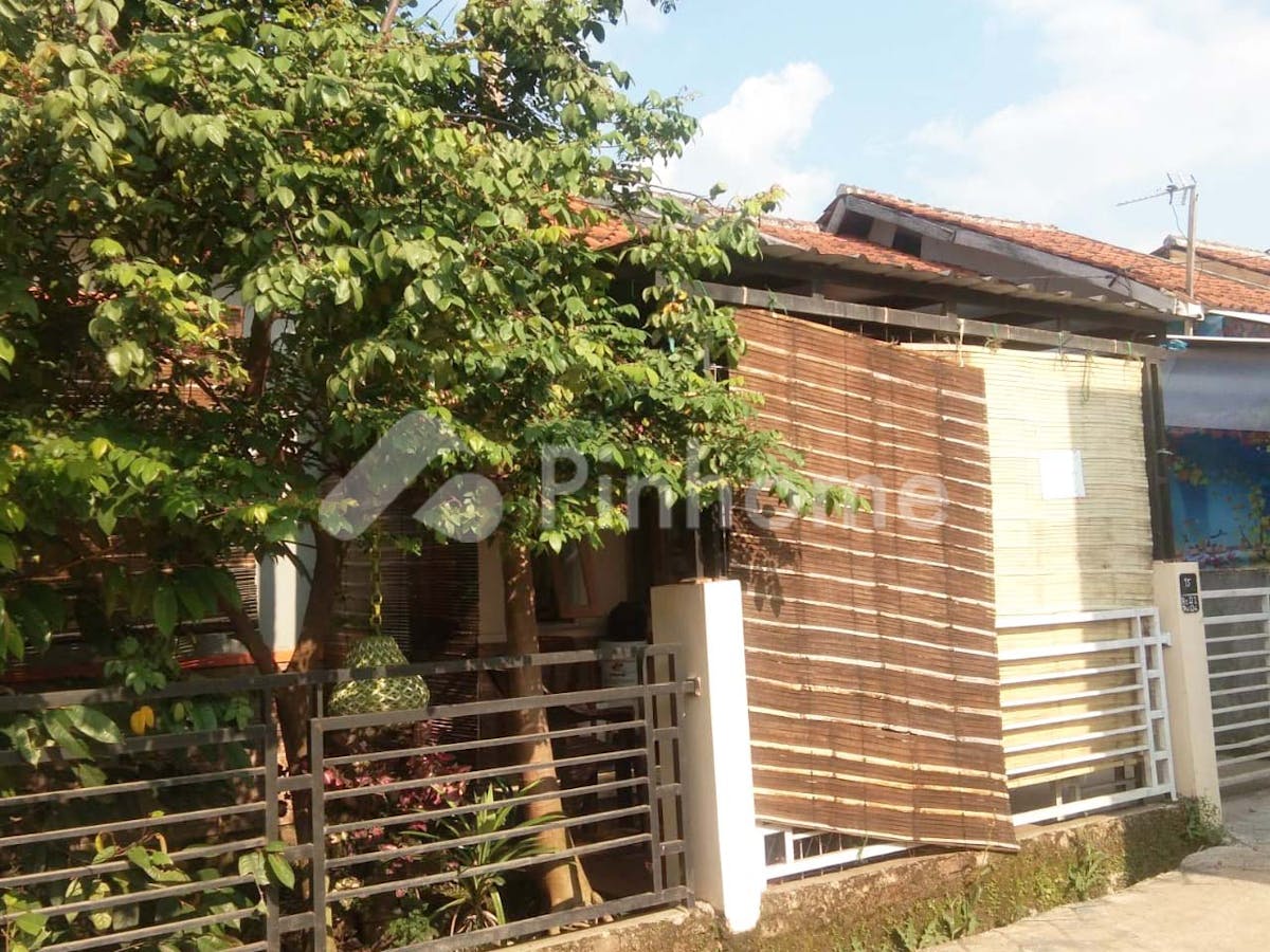 Dijual Rumah Siap Pakai Dekat Sekolahan di Jalan Astaraja Margahurip Banjaran - Gambar 1