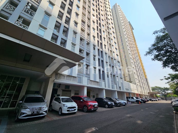 dijual apartemen hook 3br baru di springlake summarecon bekasi - 2