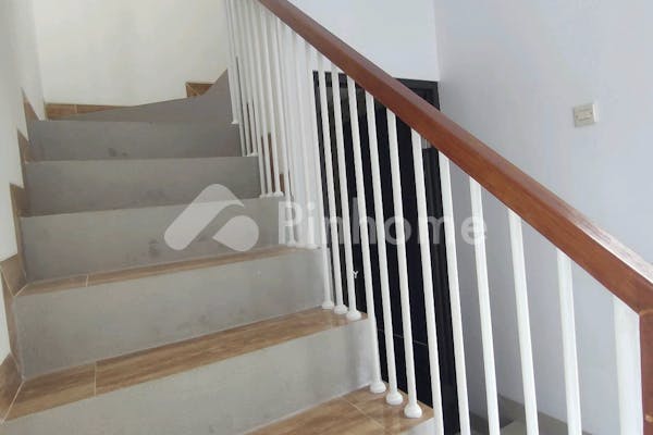 dijual rumah 5 menit stasiun sudimara di rumah strategis 5 menit stasiun sudimara - 9