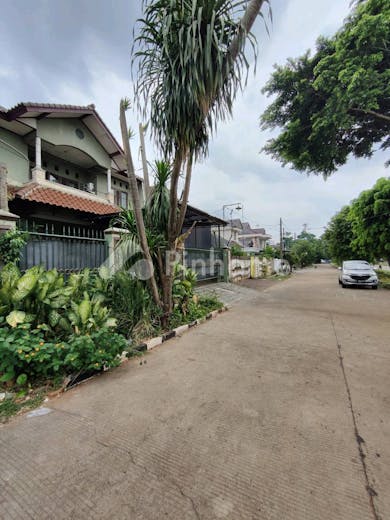 dijual rumah siap huni dekat rs di pondok kelapa  jakarta timur - 7