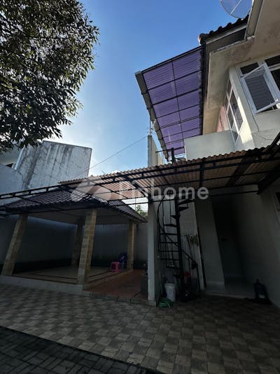 dijual rumah hunian mewah di raffles residence purwokerto - 4