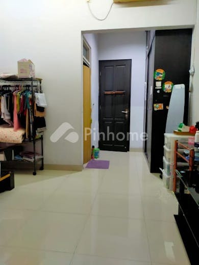 dijual rumah 2 lantai disisi jln utama pasa rebo cijantung di jln gongseng pasarebo jakarta timur - 7