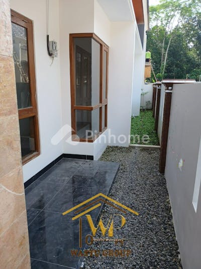 dijual rumah modern siap huni akses strategis dekat pasar jangk di widodomartani  widodo martani - 2