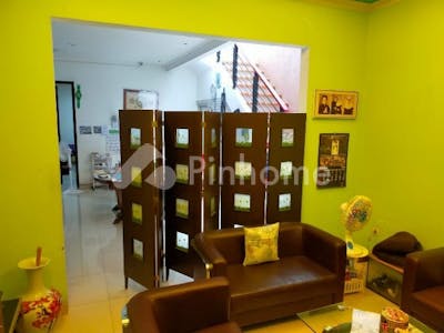 dijual rumah 2 lantai disisi jln utama pasa rebo cijantung di jln gongseng pasarebo jakarta timur - 4