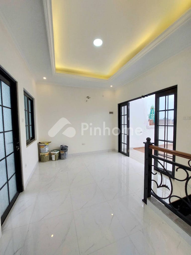 dijual rumah 4kt 92m2 di moch kahfi 1 - 7