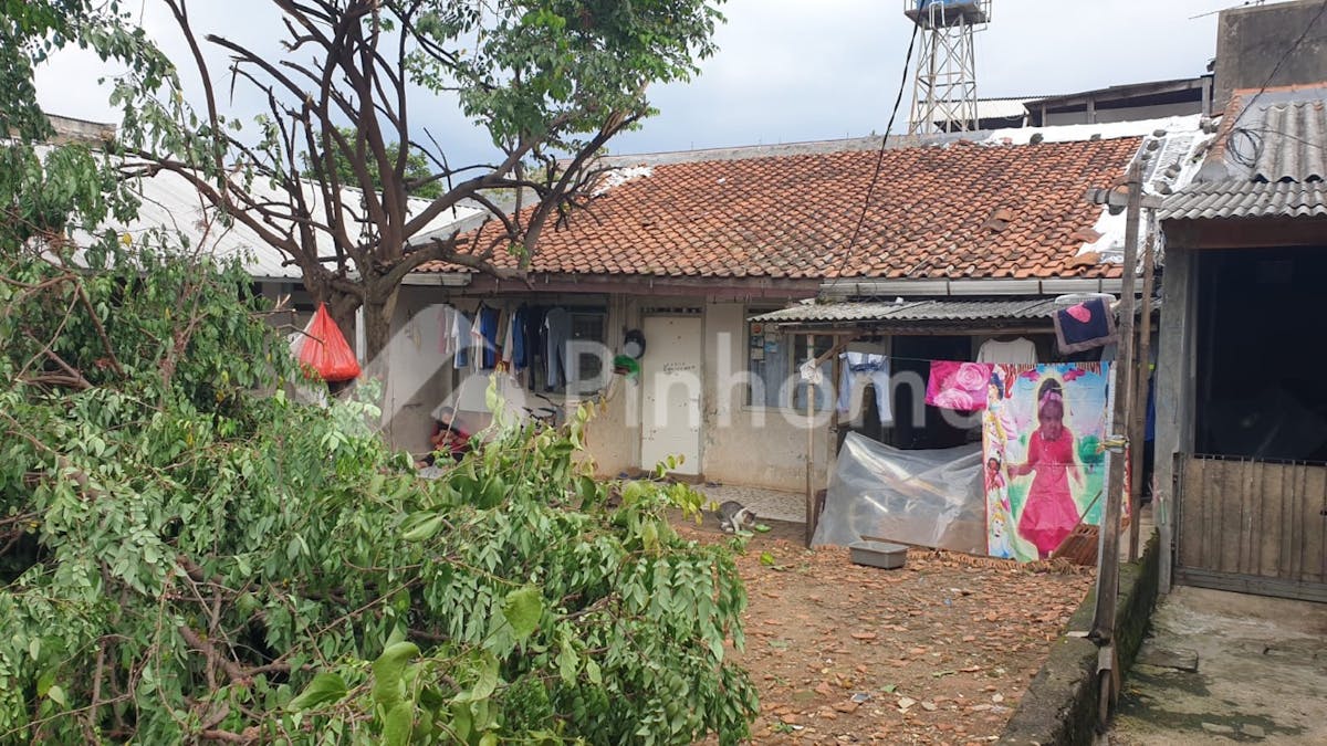 Dijual Tanah Residensial dan Rumah Petak Lokasi Bagus di Pondok Karya - Gambar 1