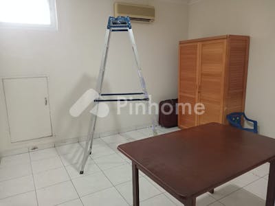 dijual rumah murah 2 5 lantai di taman pegangsaan indah - 4