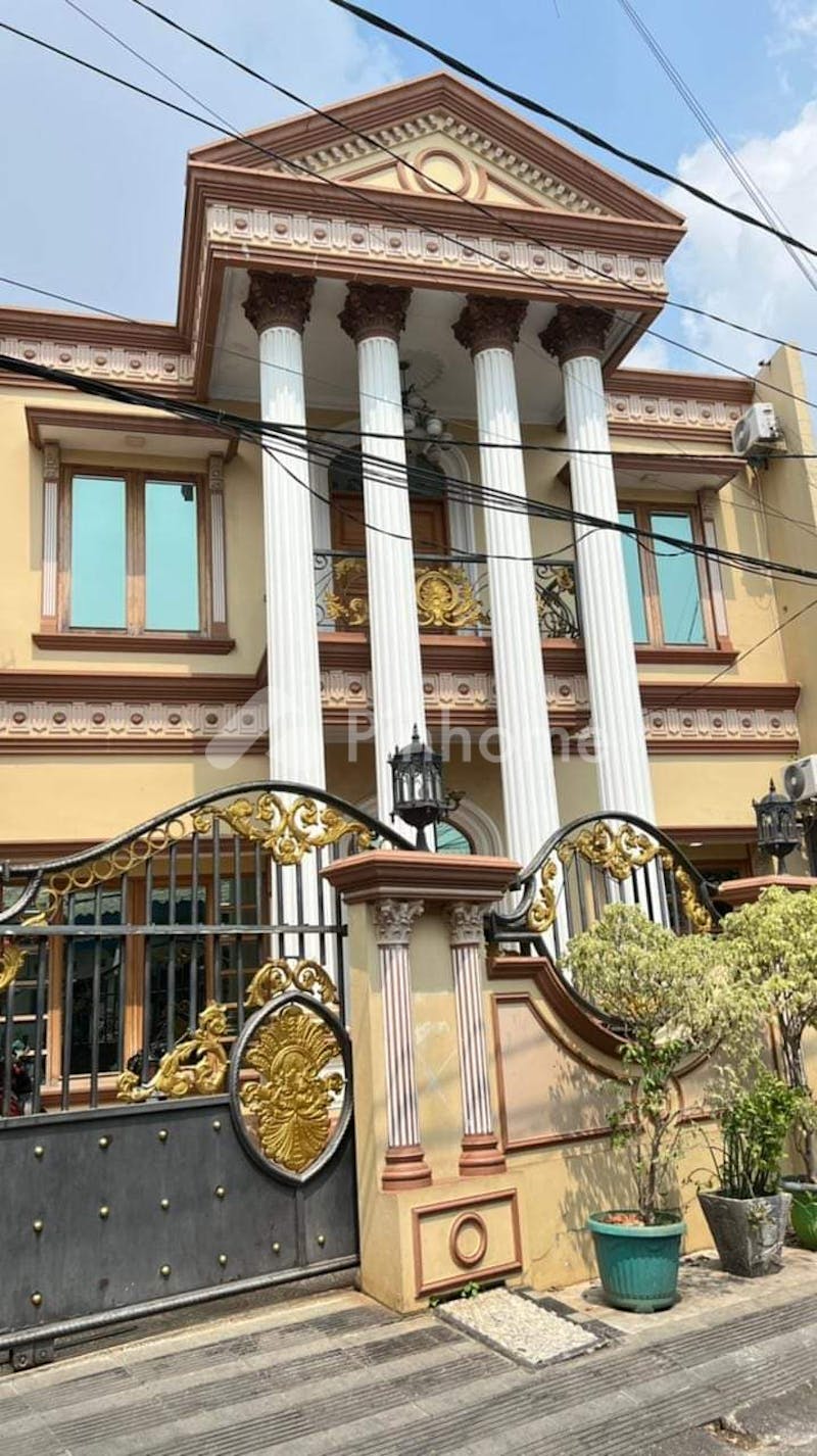 dijual rumah mewah dan kost di tanjung priok - 1