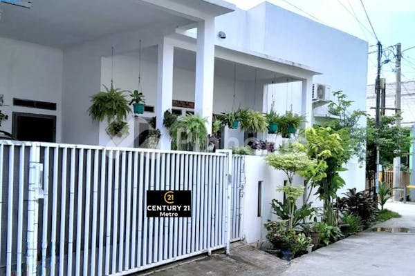 similar property dijual rumah hook di vila gading harapan1  di vila gading harapan 1  bekasi - 1