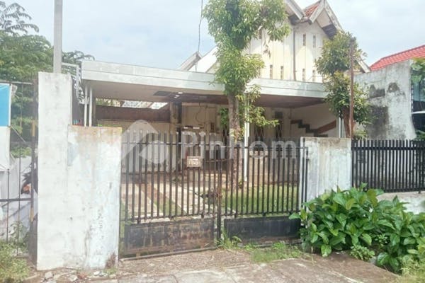 dijual rumah komersial area hitung rp 25 jt m2 nego   shm di jl  tumapel   kec tegalsari  surabaya pusat - 5