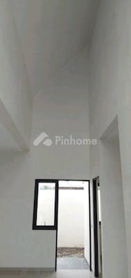 dijual rumah 2kt 90m2 di jl  dukuh tengah damarsi - 7