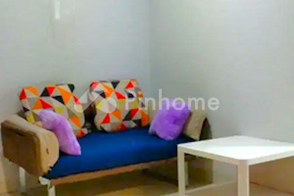 dijual apartemen jakarta pusat  kemayoran di   the mansion bougenville kemayoran   1 br ff - 1