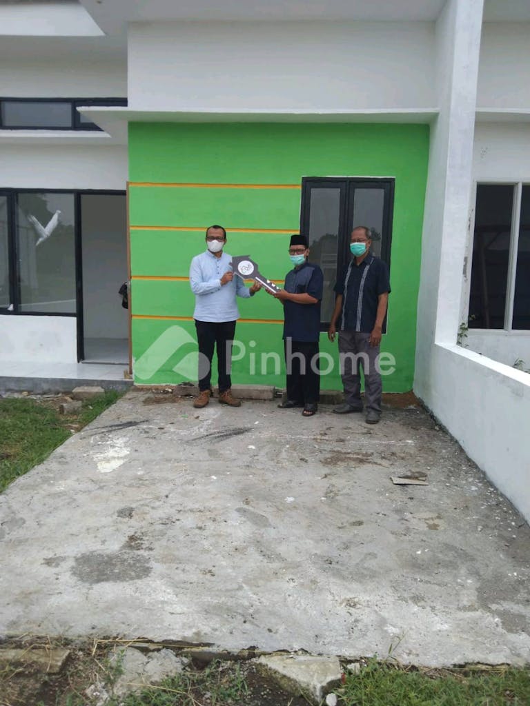 dijual rumah murah tanpa dp di griya lmi - 7