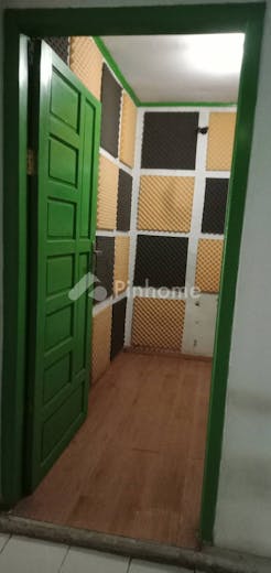 dijual rumah 3kt 200m2 di jalan raya mareleng - 6