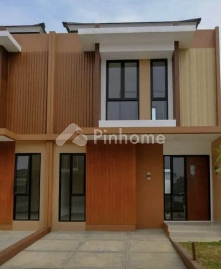 dijual rumah 2 lantai di kota serang di kota serang banten - 1