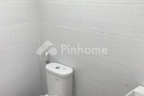 dijual rumah dekat unhas makassar di akasia tallasa city b2 no 5 - 3