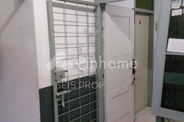 dijual rumah dalam gang di ciateul kota bandung - 1